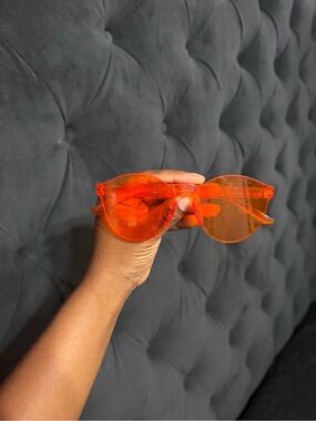 Transparent Orange Round Sunglasses